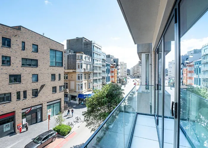 公寓 Wonderful New By The *